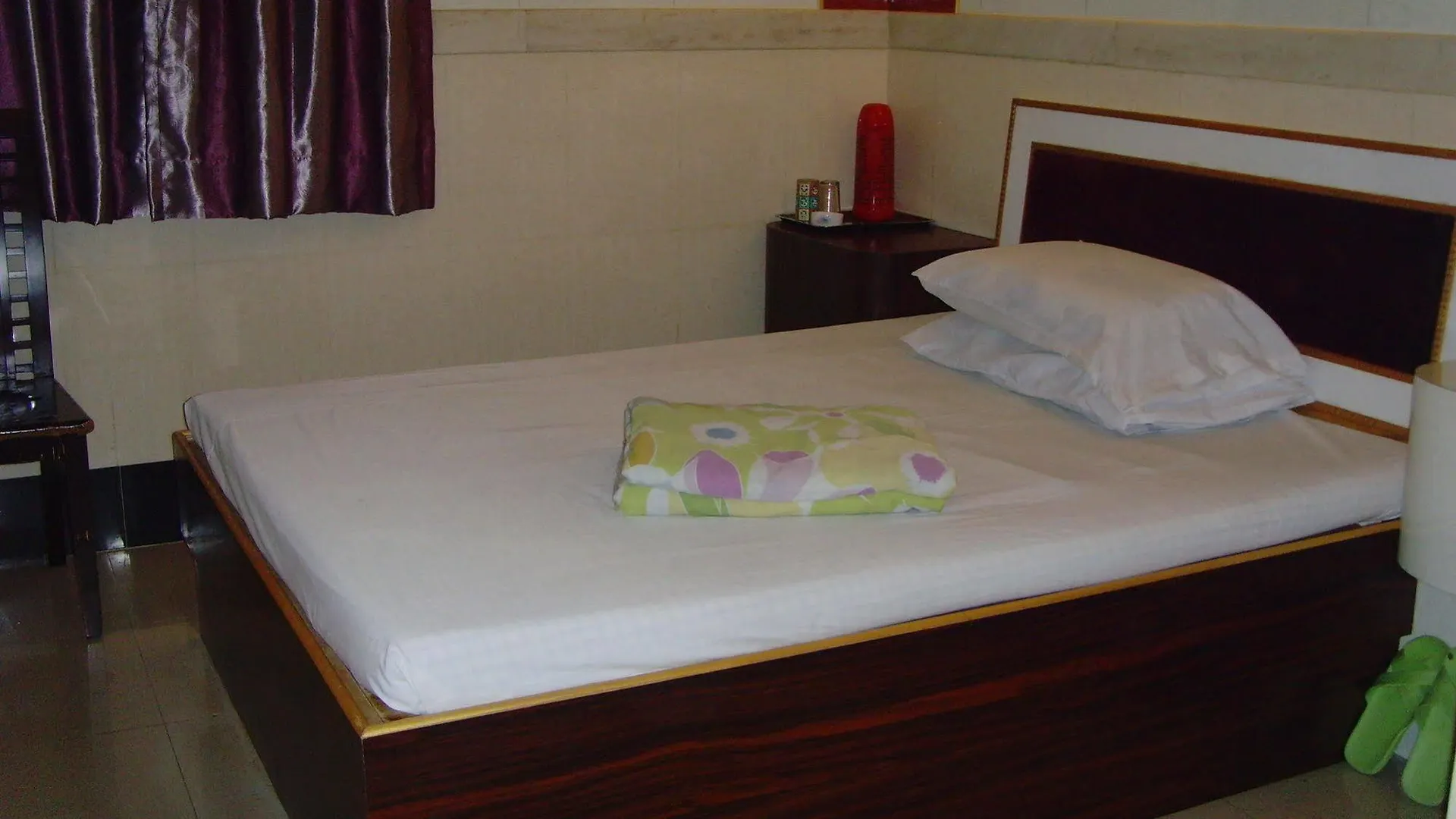 Long Yuen Hotel Kowloon  China